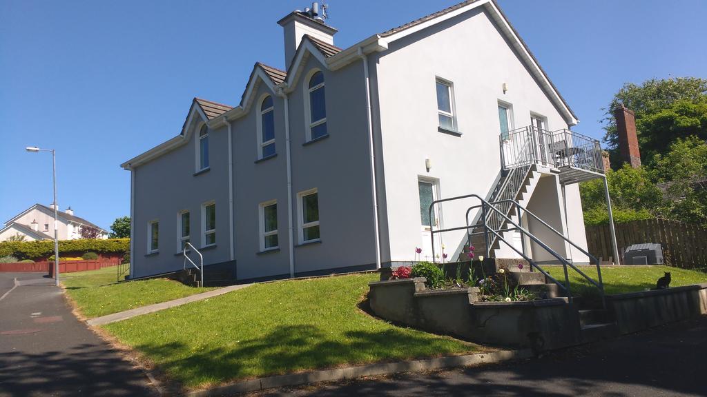 No2 At Rosebank Apartments Moville Exterior foto
